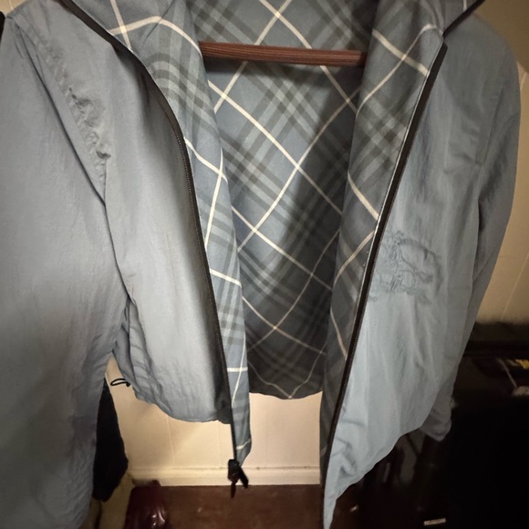 Cropped Reversible Check Jacket - Picture 15 of 16